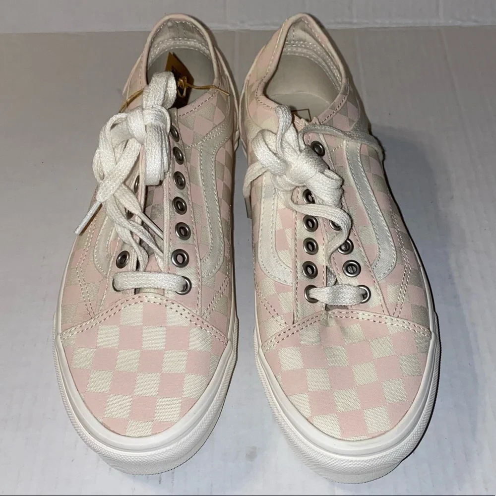 Vans Old Skool Checkerboard Lace Up Sneaker Women’s Size 10 NWT